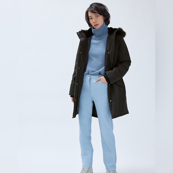 Aritzia Mont Blanc Parka Black XXS/ 2XS (runs large)) - Picture 3 of 4